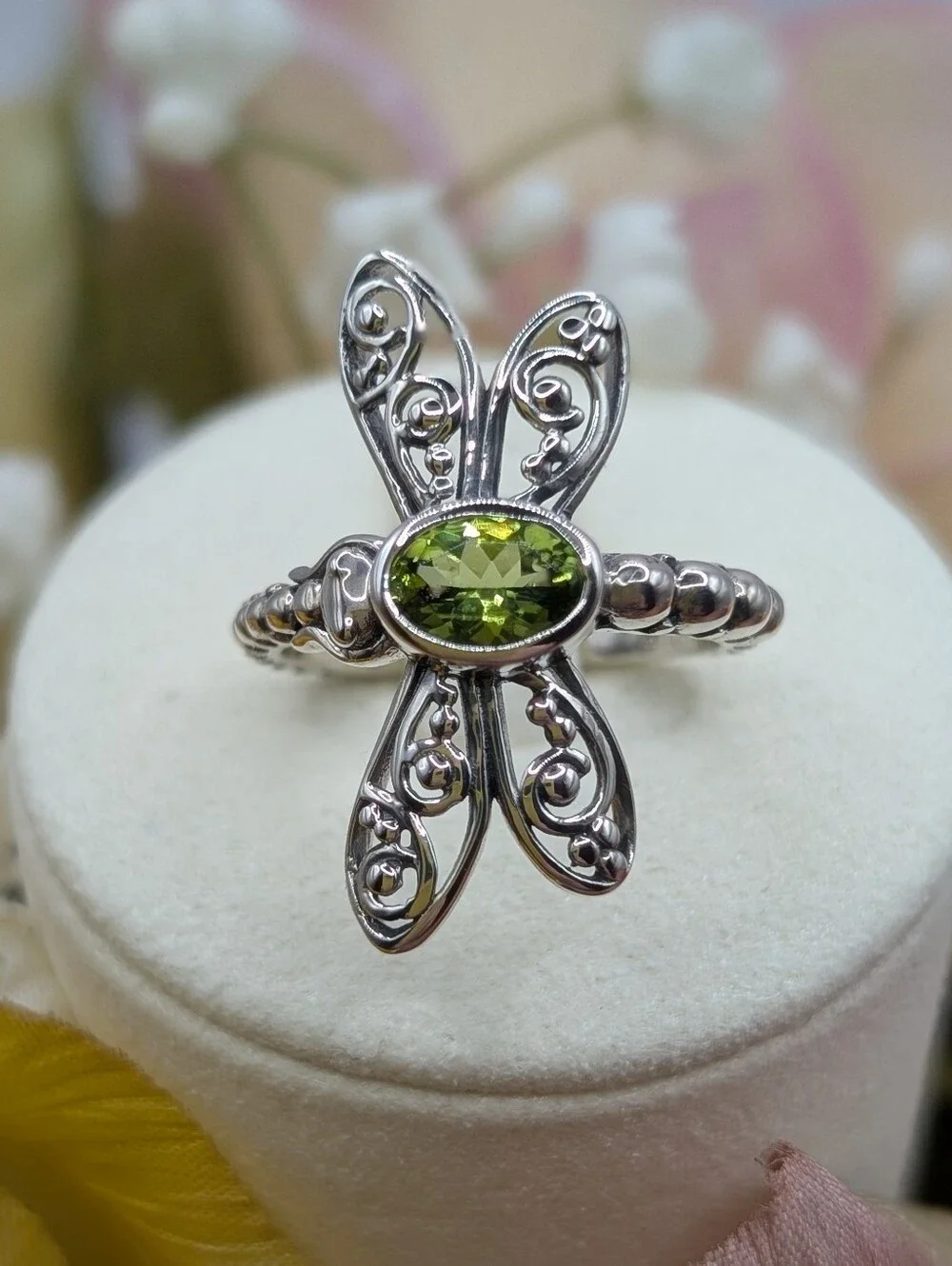 .90ct Arizona Peridot Dragonfly Ring - 925 Sterling Silver